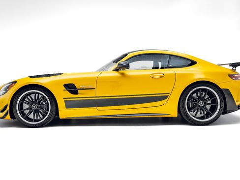 Used 2020 Mercedes-Benz AMG GT R image 6
