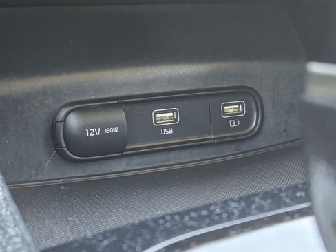 Used 2023 Kia K5 LXS image 22