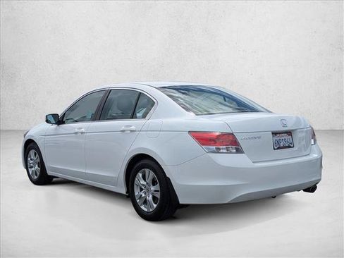 Used 2010 Honda Accord LX-P image 7