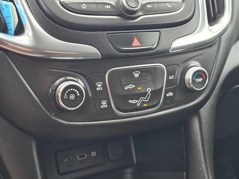 Used 2019 Chevrolet Equinox LT AWD/4WD image 28