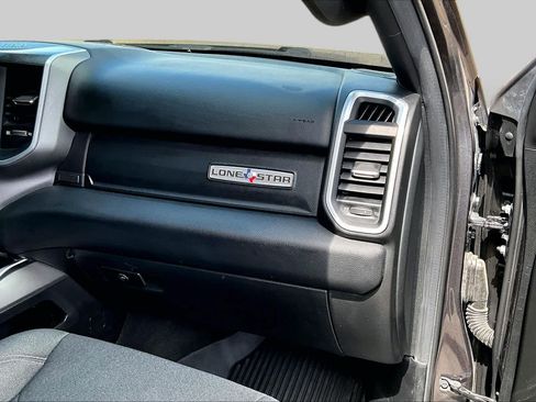 Used 2021 RAM 1500 Lone Star AWD/4WD image 19