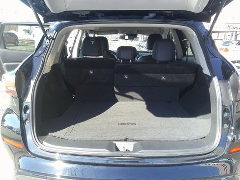 Used 2024 Nissan Murano SV w/ SV Midnight Edition Package image 18