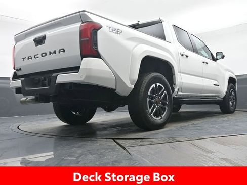 Used 2024 Toyota Tacoma TRD Sport image 33