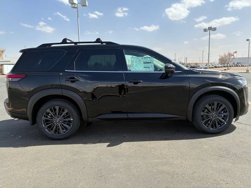 New 2026 Nissan Pathfinder SL w/ SL Premium Package FWD image 7