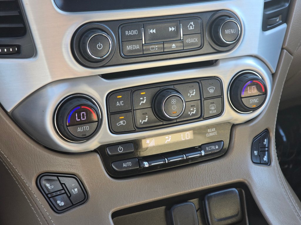 Used 2019 GMC Yukon XL SLT w/ Open Road Package AWD/4WD image 9