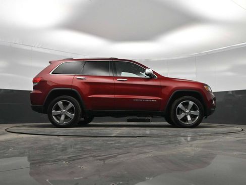 Used 2014 Jeep Grand Cherokee Limited image 39
