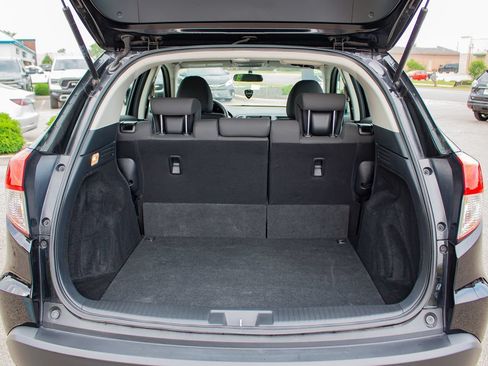 Used 2022 Honda HR-V LX image 15