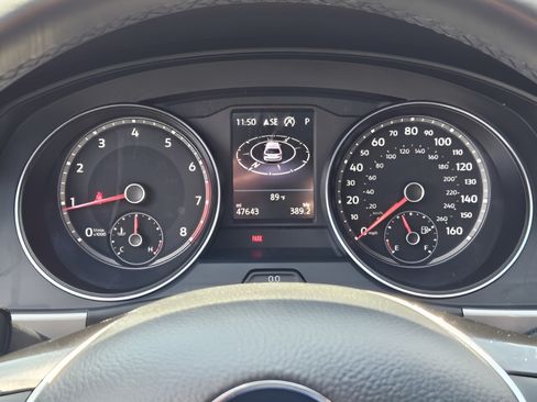 Used 2019 Volkswagen Atlas SE FWD image 20