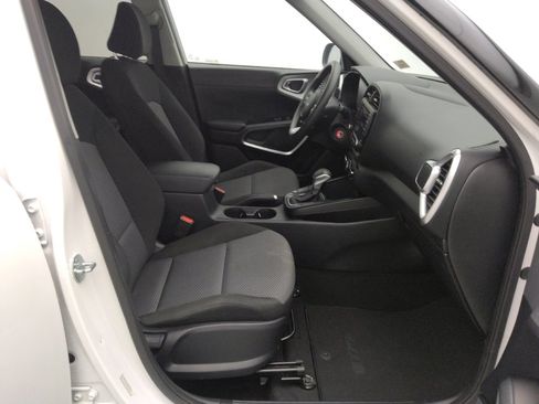 Used 2023 Kia Soul LX w/ Option Group 015 image 21