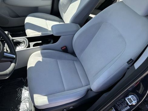Used 2024 Hyundai Kona SEL FWD image 15