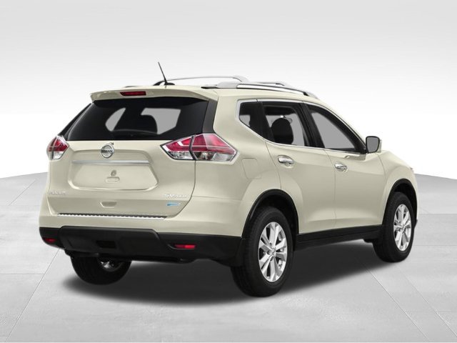 Used 2016 Nissan Rogue SV FWD image 2
