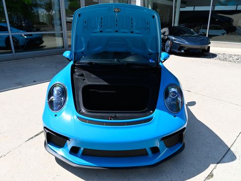 Used 2018 Porsche 911 GT3 RWD image 46