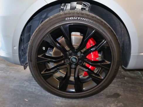 Used 2020 Land Rover Range Rover Sport HST image 56