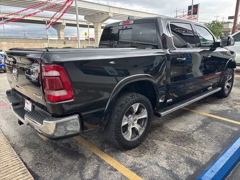 Used 2019 RAM 1500 Laramie AWD/4WD image 6