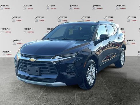 Used 2020 Chevrolet Blazer LT image 3