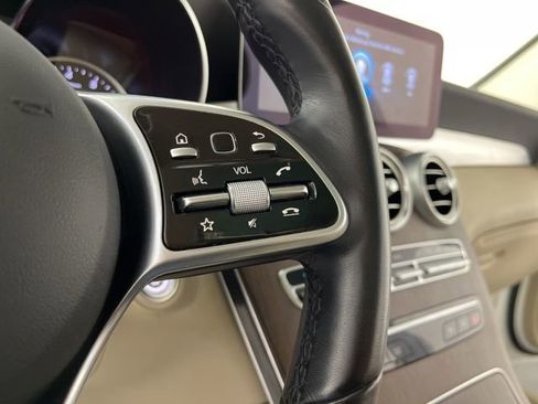 Used 2022 Mercedes-Benz GLC 300 4MATIC image 21