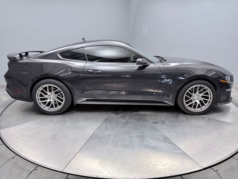 Used 2022 Ford Mustang GT Premium w/ GT Performance Package RWD image 4