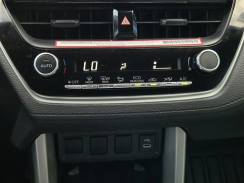 Certified 2024 Toyota Corolla Cross AWD Hybrid image 18