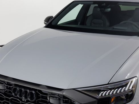 Used 2023 Audi RS Q8 AWD/4WD image 69