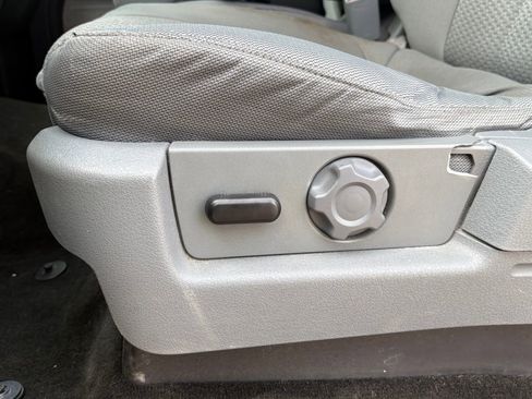 Used 2013 Ford F150 XLT w/ Luxury Equipment Group RWD image 15