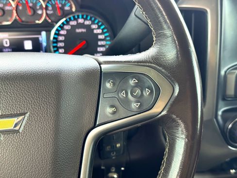 Used 2018 Chevrolet Silverado 1500 LT w/ Texas Edition image 21