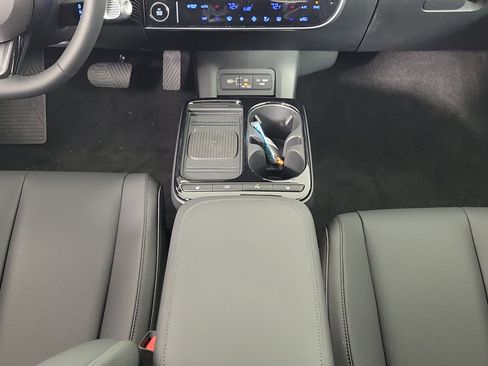 New 2026 Hyundai Ioniq 5 SEL image 10