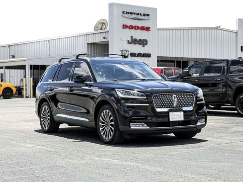 Used 2020 Lincoln Aviator Reserve w/ Elements Package Plus AWD/4WD image 6
