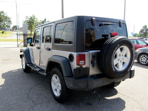 Used 2017 Jeep Wrangler Unlimited Sport w/ Quick Order Package 24S image 8