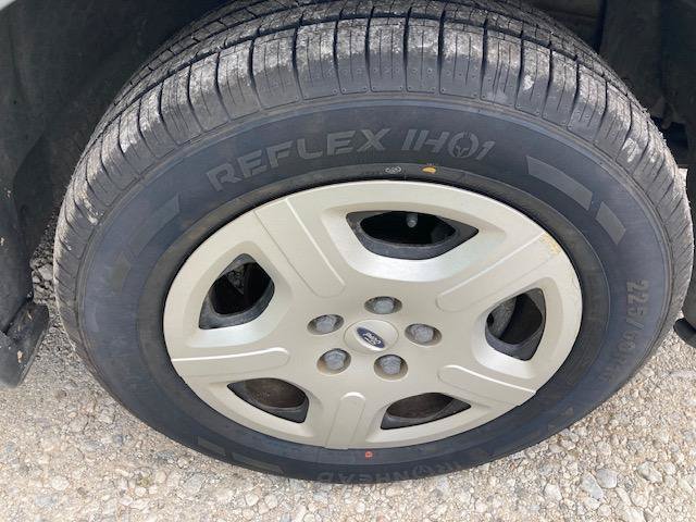Used 2004 Ford Freestar SE FWD image 12