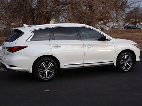 Used 2020 INFINITI QX60 Luxe w/ Essential Package image 4
