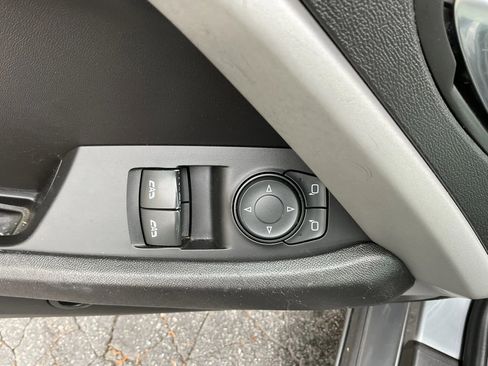 Used 2019 Chevrolet Camaro LT RWD image 12