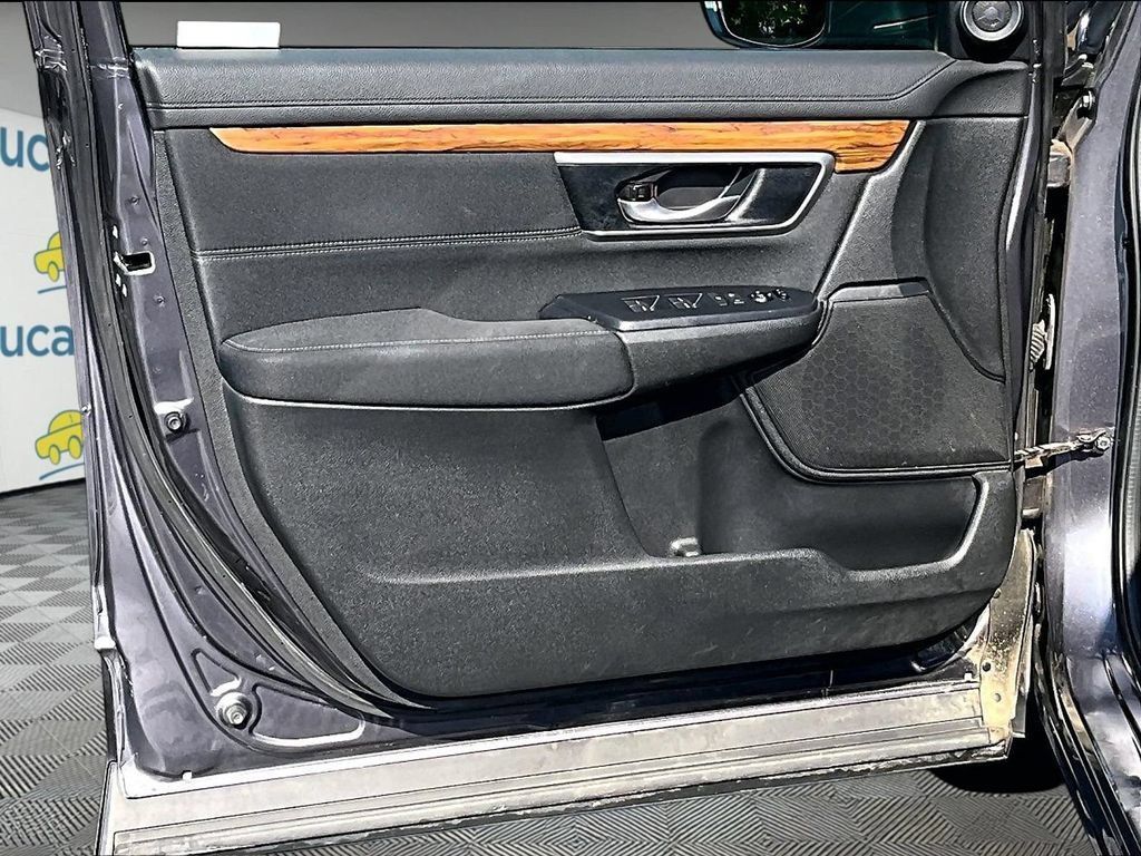 Used 2019 Honda CR-V EX image 9