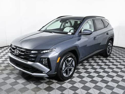 New 2026 Hyundai Tucson SEL image 3