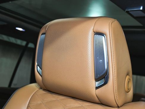 Used 2021 Cadillac Escalade Premium Luxury w/ Driver Assist Tech Package AWD/4WD image 46