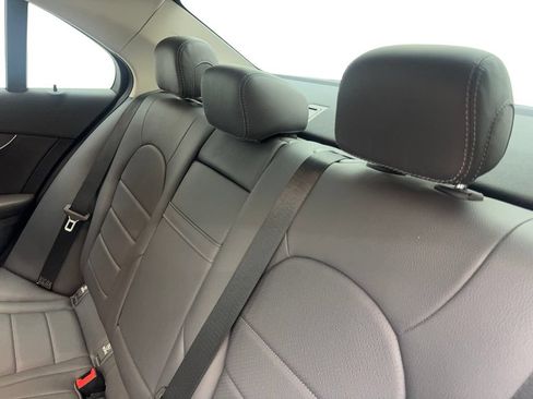 Used 2019 Mercedes-Benz C 300 Sedan image 32