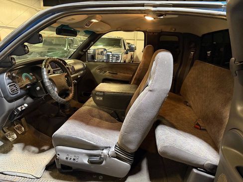 Used 1998 Dodge Ram 2500 Truck 4x4 Quad Cab image 6