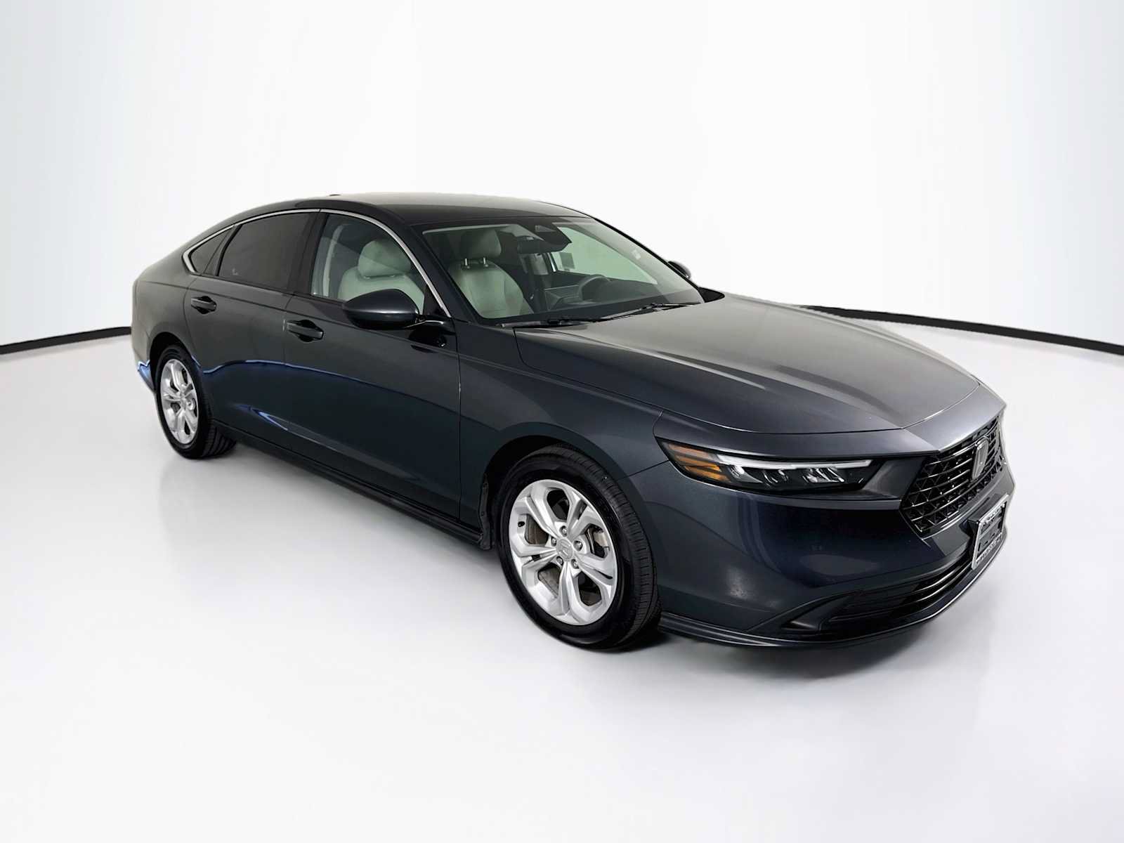 Certified 2023 Honda Accord LX image 1