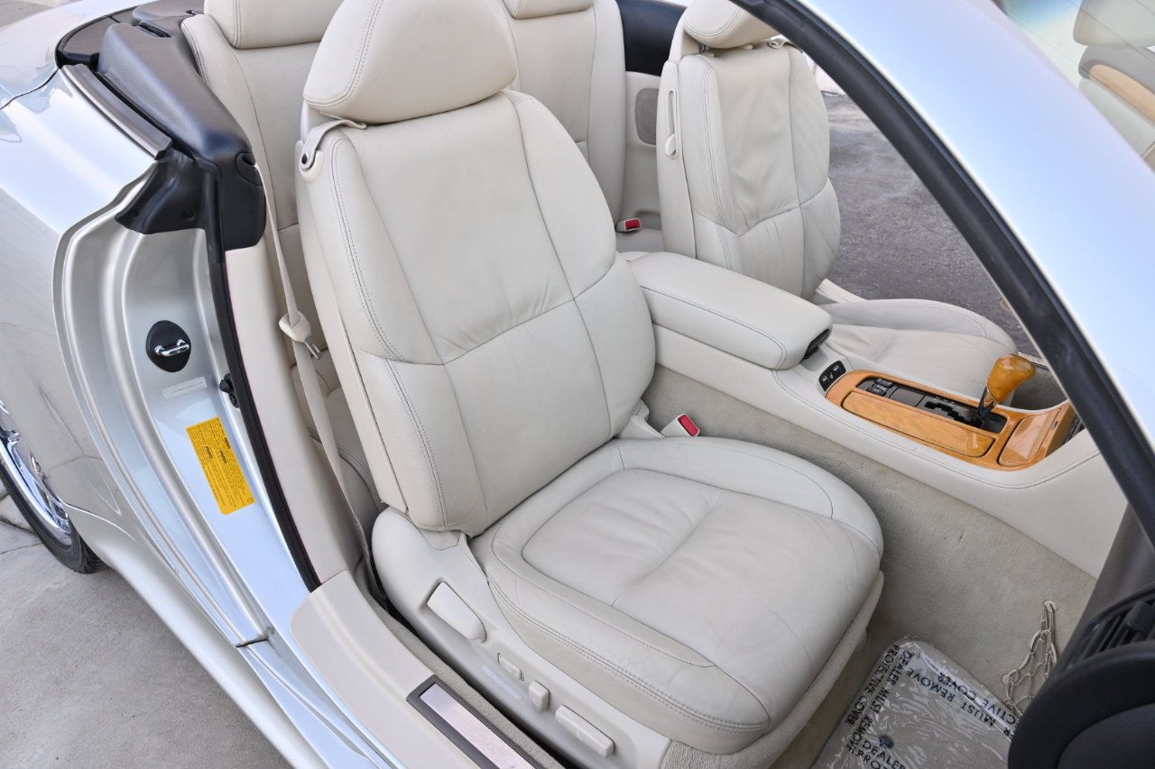 Used 2002 Lexus SC 430 Convertible RWD image 16