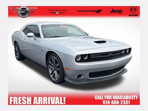 Used 2023 Dodge Challenger R/T image 1