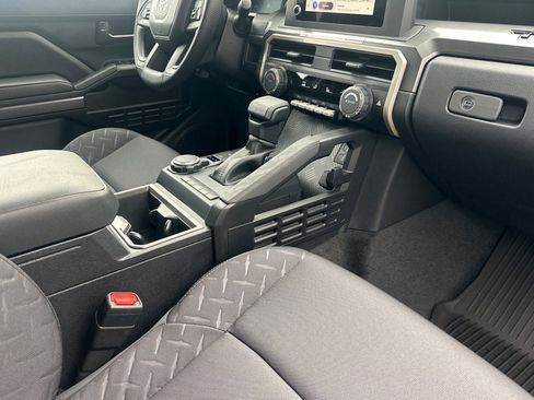 New 2026 Toyota Tacoma SR5 image 17