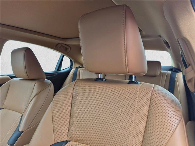Certified 2024 Lexus ES 350 Ultra Luxury w/ Accessory Package (Z1) FWD image 4