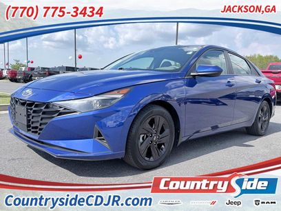 Used 2022 Hyundai Elantra SEL w/ Convenience Package