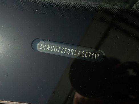 Used 2024 Lamborghini Huracan Sterrato image 44