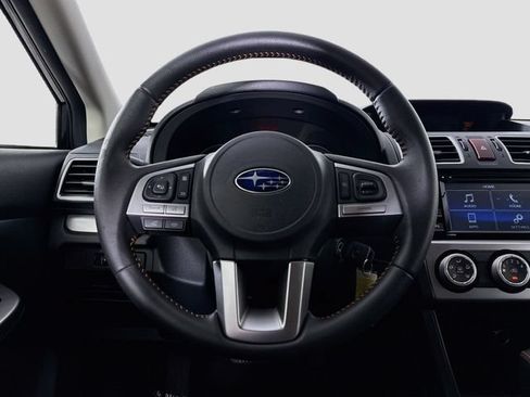 Used 2017 Subaru Crosstrek 2.0i Premium AWD/4WD image 11