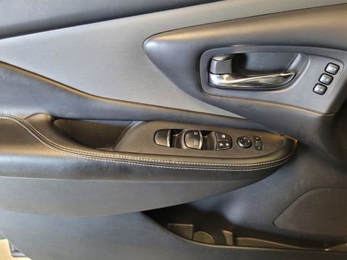 Used 2019 Nissan Murano SL image 26