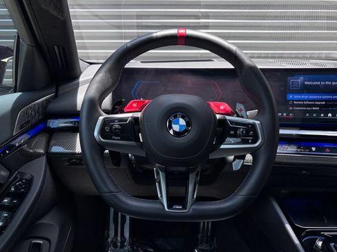 Used 2026 BMW M5 w/ Executive Package AWD/4WD image 14