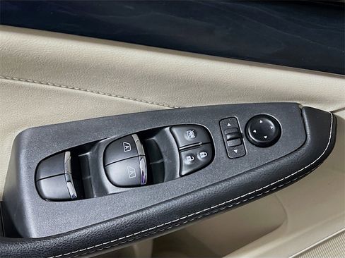 Used 2023 Nissan Maxima Platinum w/ Sport Mat Group image 17