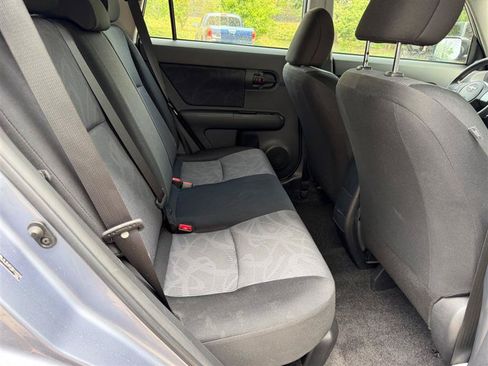 Used 2011 Scion xB FWD image 40