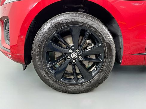 Used 2026 Jaguar F-PACE R-Dynamic S AWD/4WD image 32