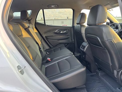 Used 2024 GMC Terrain AT4 w/ Infotainment Package II AWD/4WD image 13